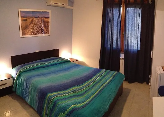 Hibiscus 3* Capoterra