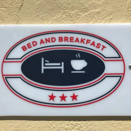 Hibiscus Couette-café 3*